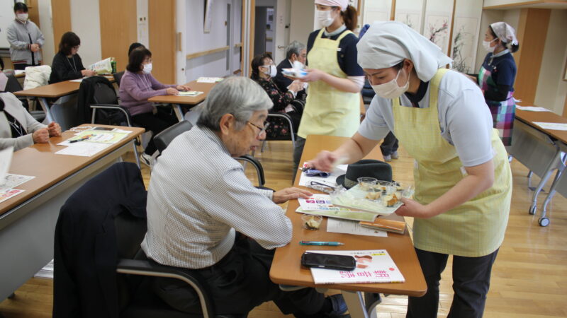 光明塾　屋内講座「栄養学と簡単クッキング」